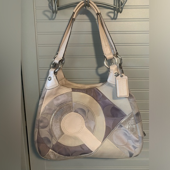 🐂 Coach Signature 16327 Mia Maggie Inlaid C Hobo Patchwork Leather Pink/Tan - Picture 6 of 16